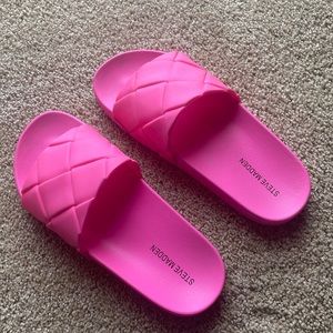 Steve Madden Slides